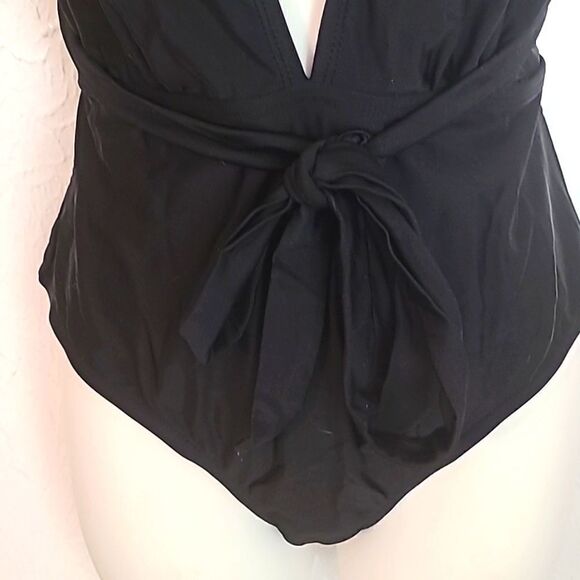 Cupshe One-piece Bathing Suit, Black, Size Medium, NWOT - Picture 4 of 10